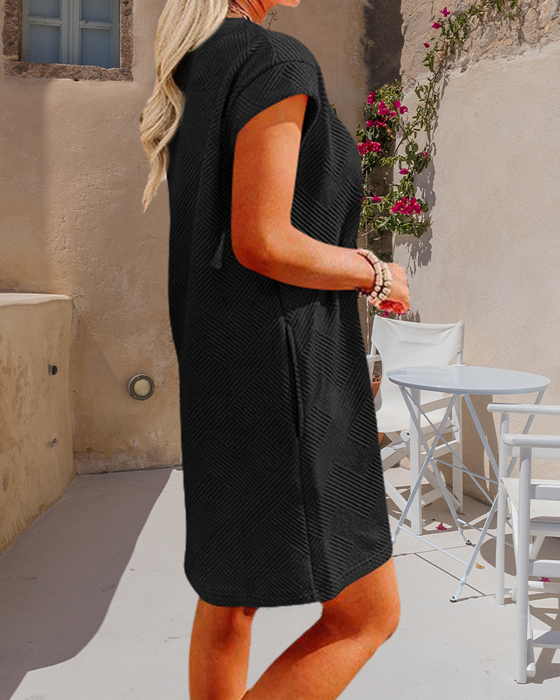 Crew neck pocket short sleeve dress