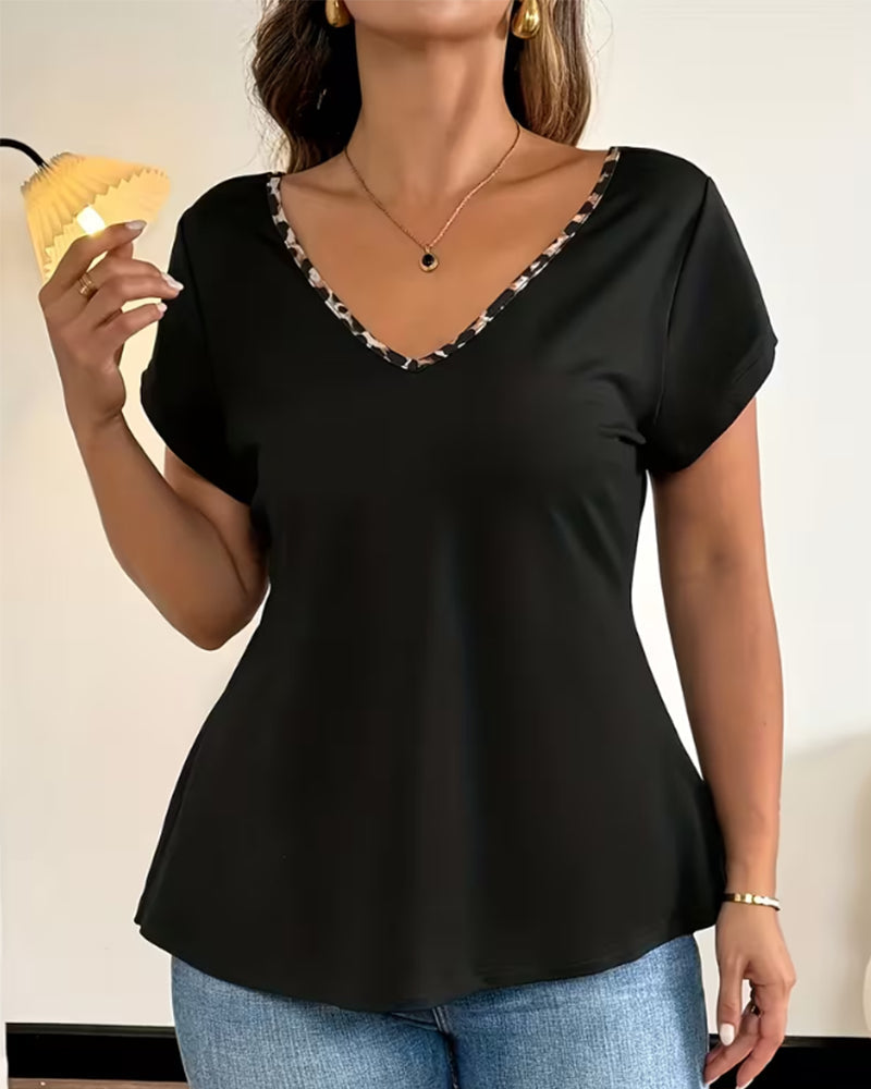 Backless Bowknot V-Neck T-Shirt