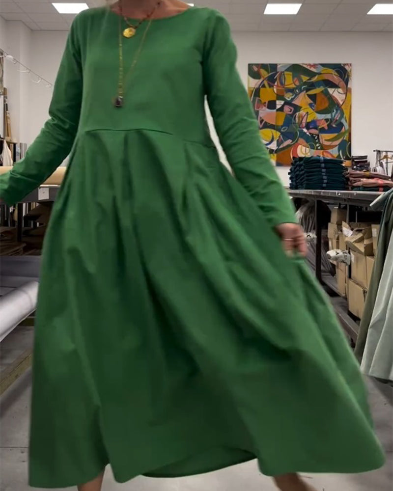 Solid color round neck dress