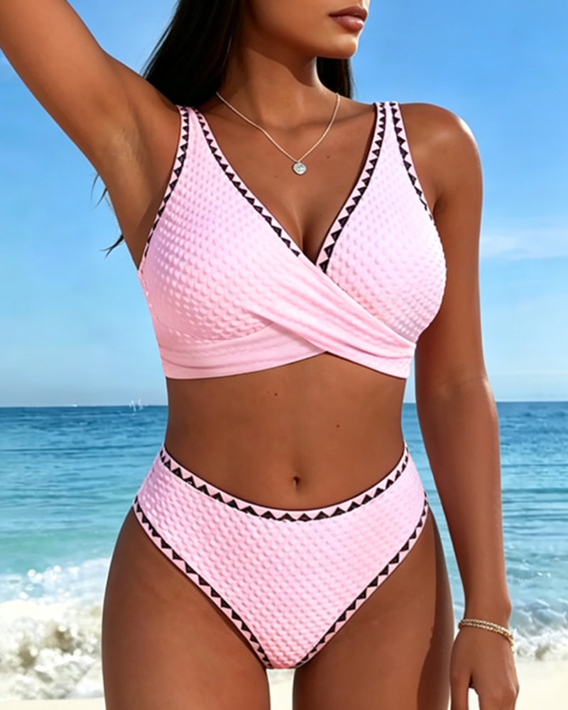 Contrast Color V-Neck Split Bikini