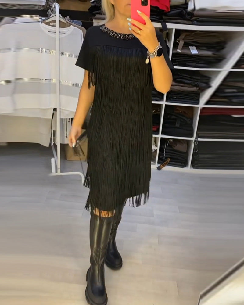 Chic Shift dress with Tassel