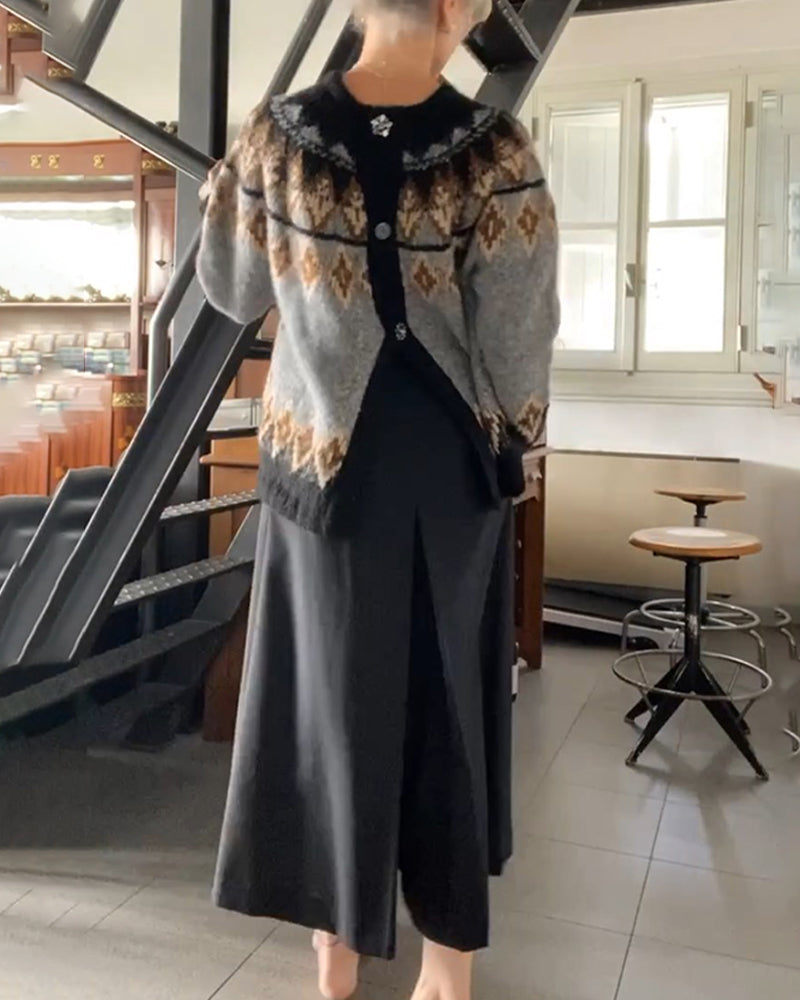 Contrast geometric sweater