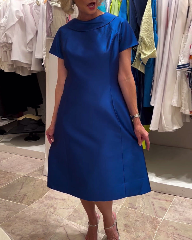 Fashionable solid color backless strappy dress
