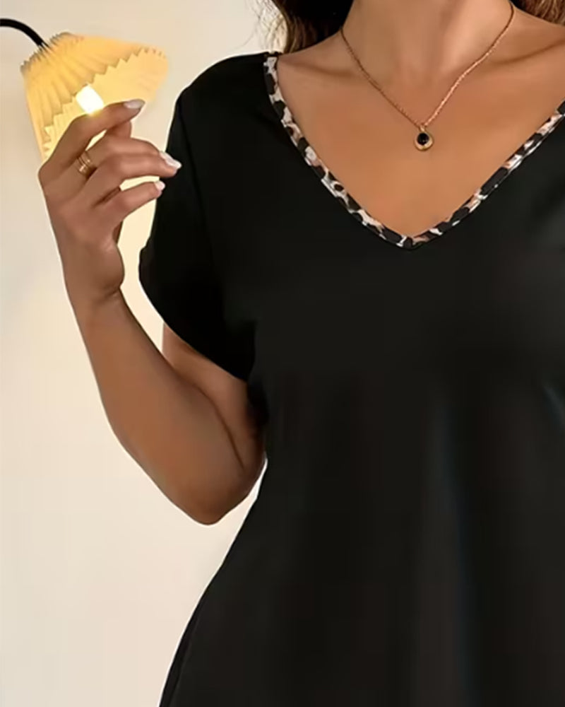 Backless Bowknot V-Neck T-Shirt
