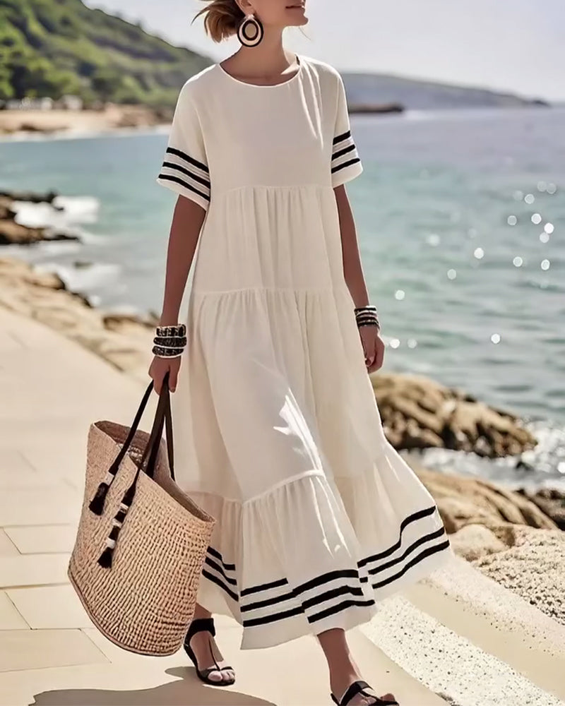 Fashionable Holiday Short-Sleeved Dress
